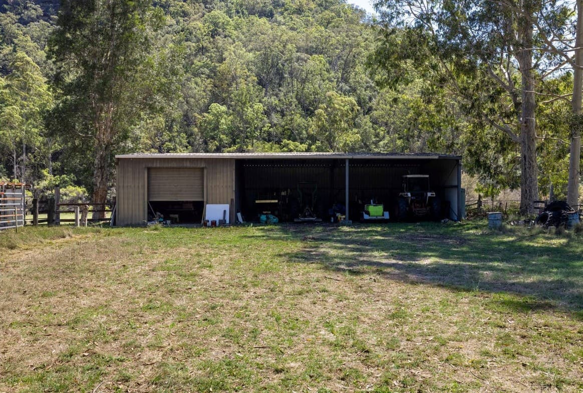 Machinery shed and workshop